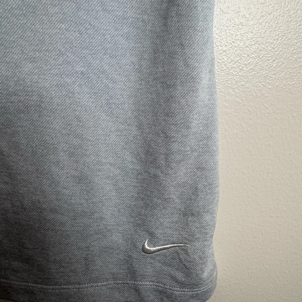 Nike Gray Fitted Buttoned Tank Top